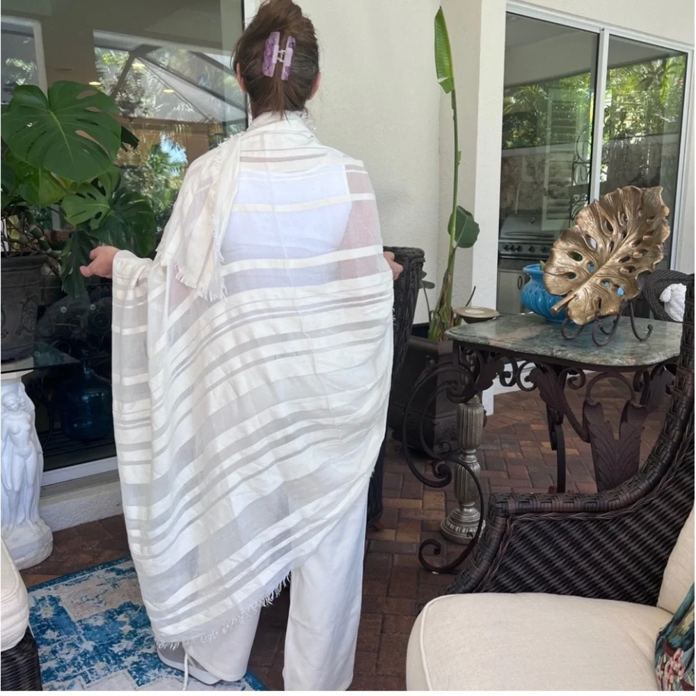 VINCE Large PASHMINA SCARF sheer stripe  cotton modal cashmere LIGHT Ivory